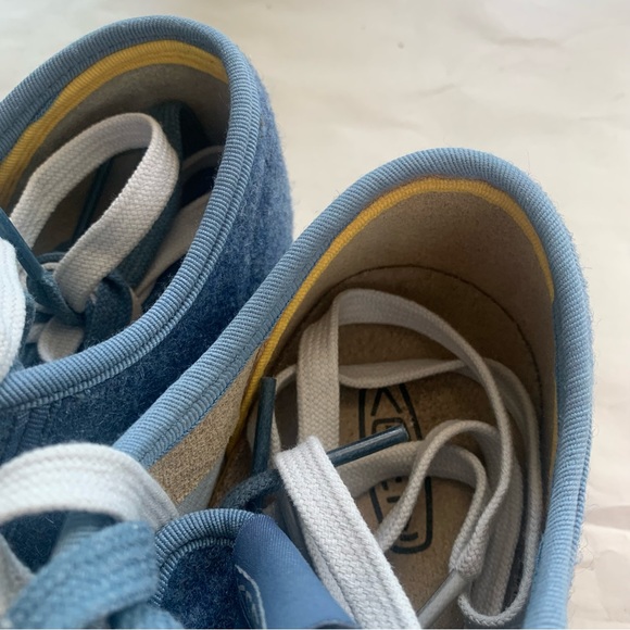 Never worn Elsa Lite Felt Sneaker - Picture 3 of 7